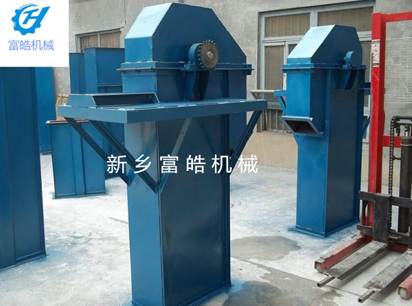 斗式提升機(jī)結(jié)構(gòu)簡(jiǎn)單，維護(hù)方便，依靠膠帶固定